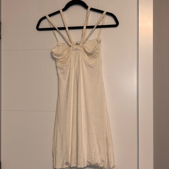 White mini dress with braided shoulder straps - Picture 2 of 3